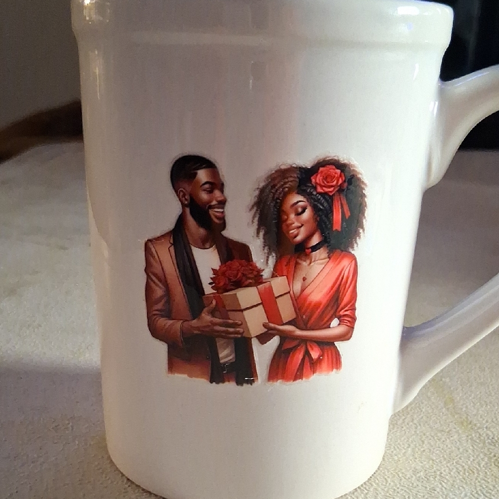 Decorative White Ceramic Coffee Mug with Romantic Art Design